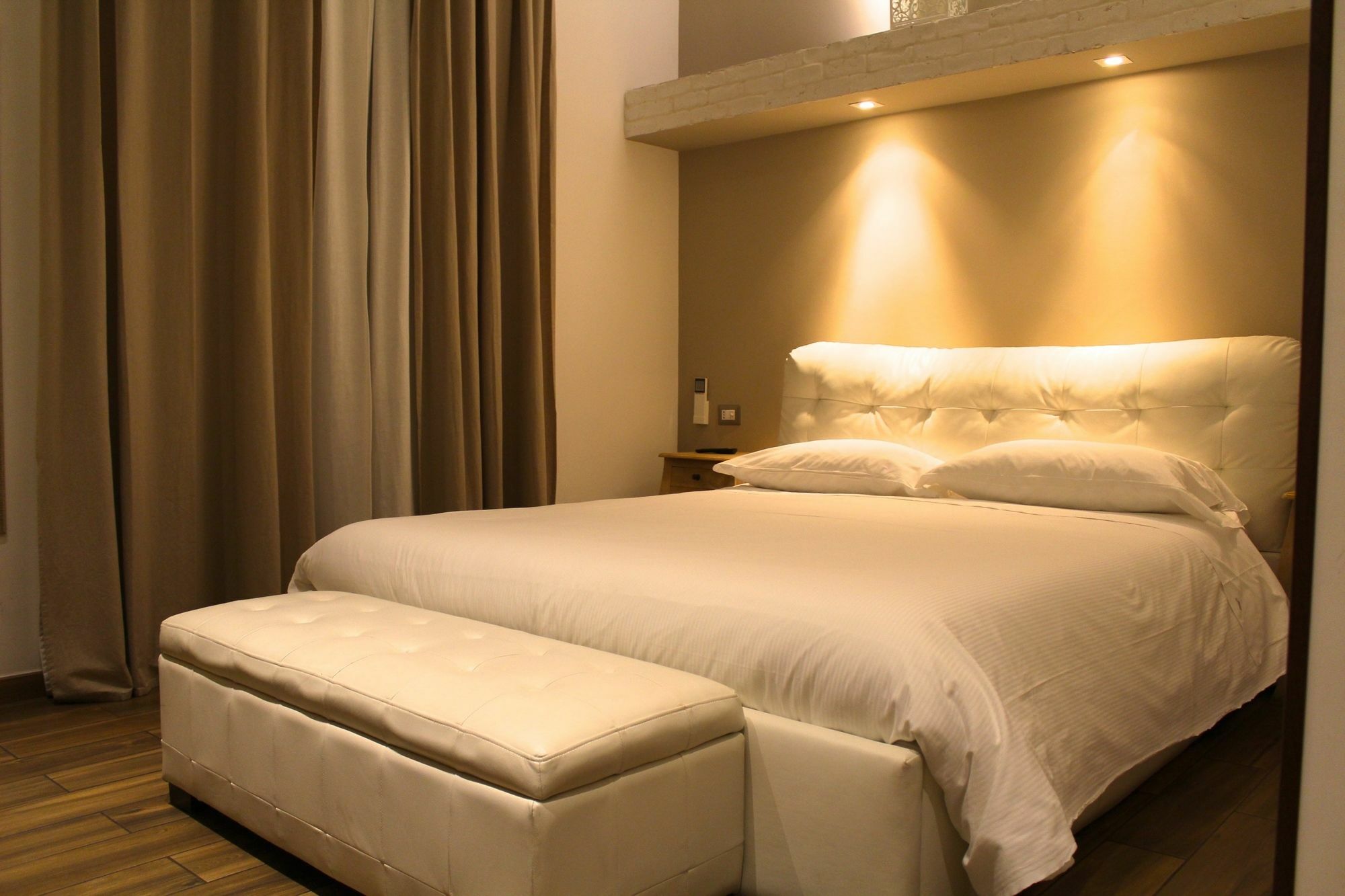 Roman Royal Rooms Ngoại thất bức ảnh