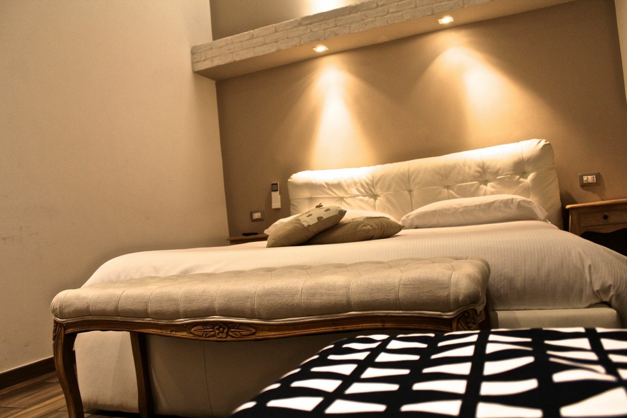 Roman Royal Rooms Ngoại thất bức ảnh